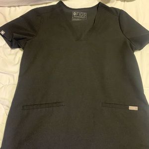 Figs Casma 3 pocket scrub shirt